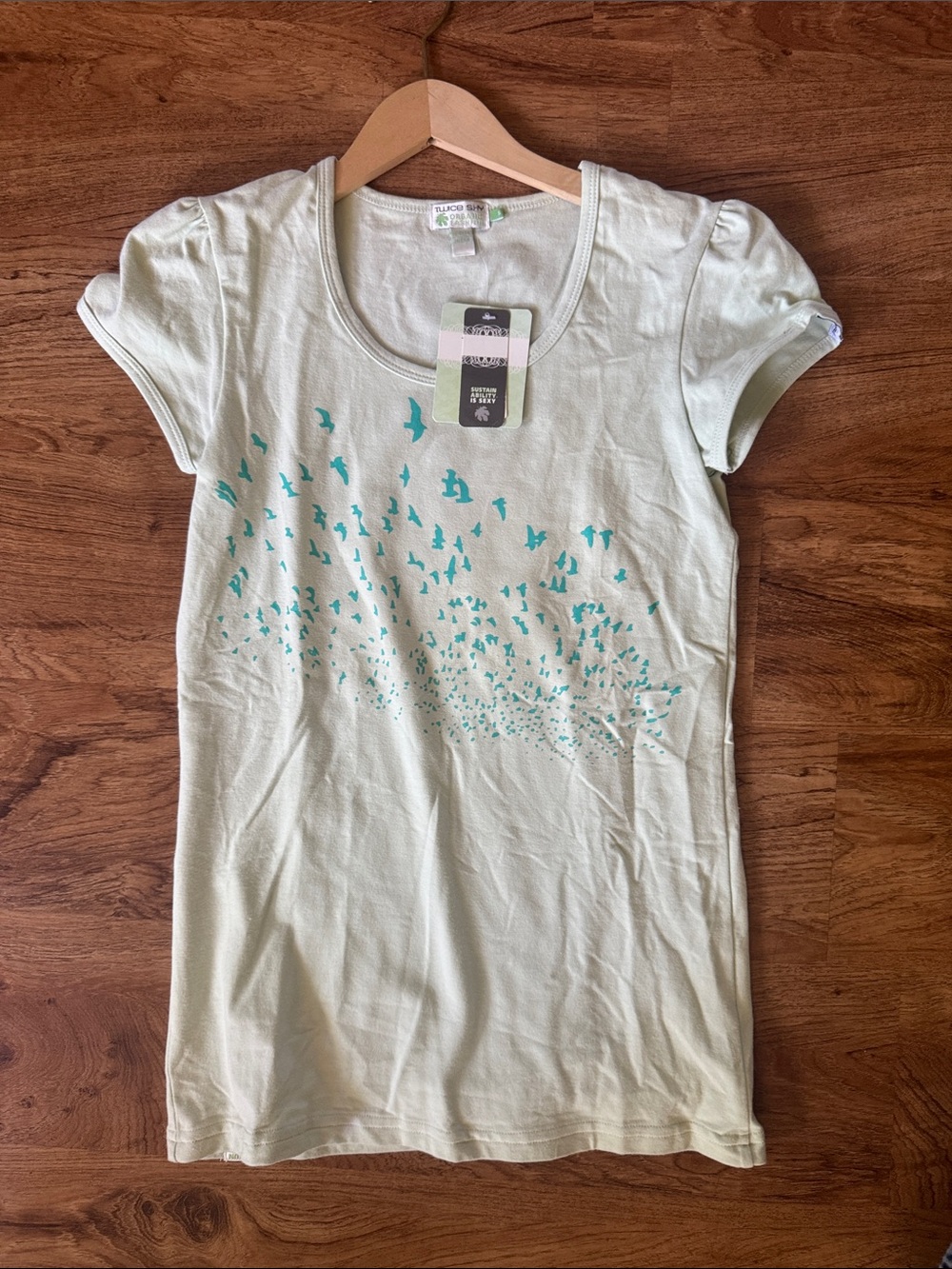 Twice Shy Organic Cotton Stretch Tee with Aqua Birds in Flight Graphic - S - NWT